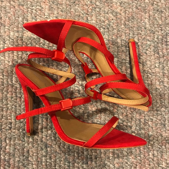 Strappy Heel in Faux Suede - Picture 3 of 5